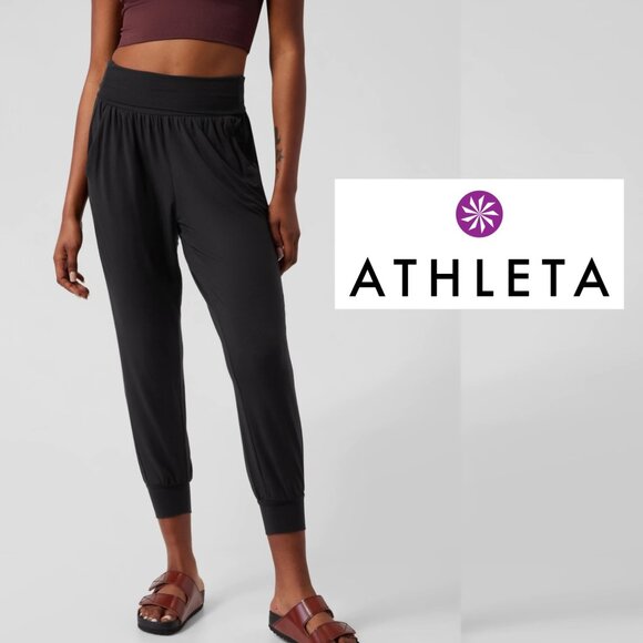 Athleta XS Black Pants Leggings Studio Salutation Cropped Joggers High Waisted - Picture 1 of 11